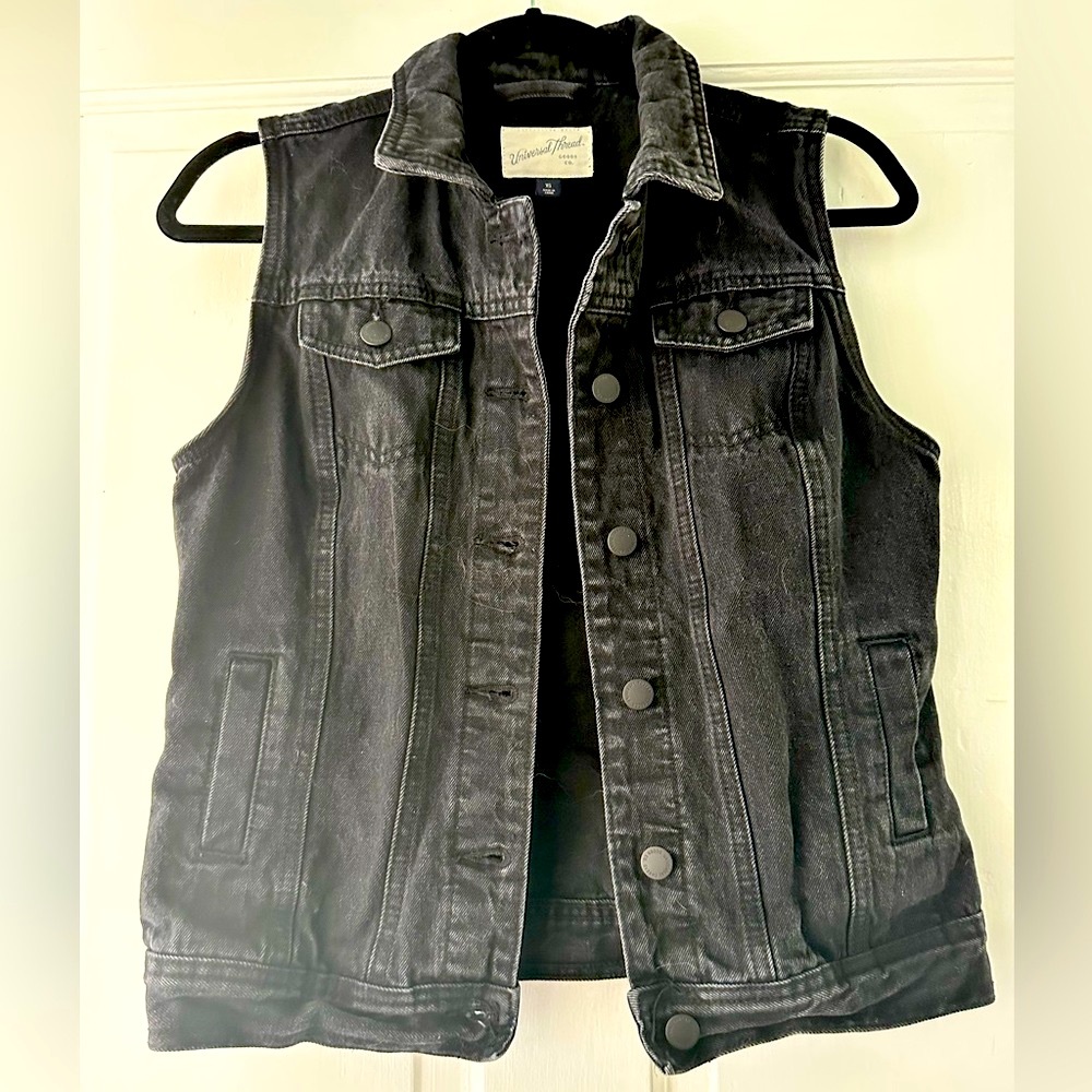 Universal Thread distressed black denim vest